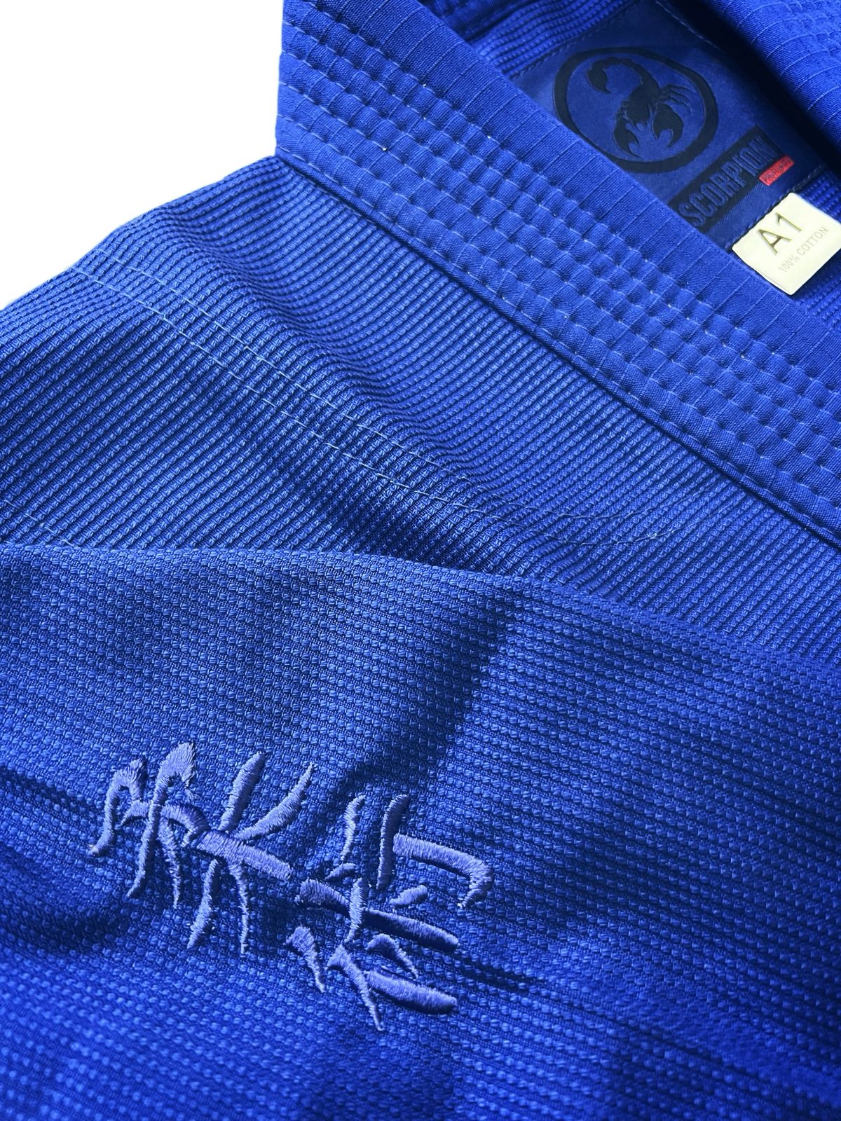 Kimono Jiu-Jitsu Scorpion Essence Azul