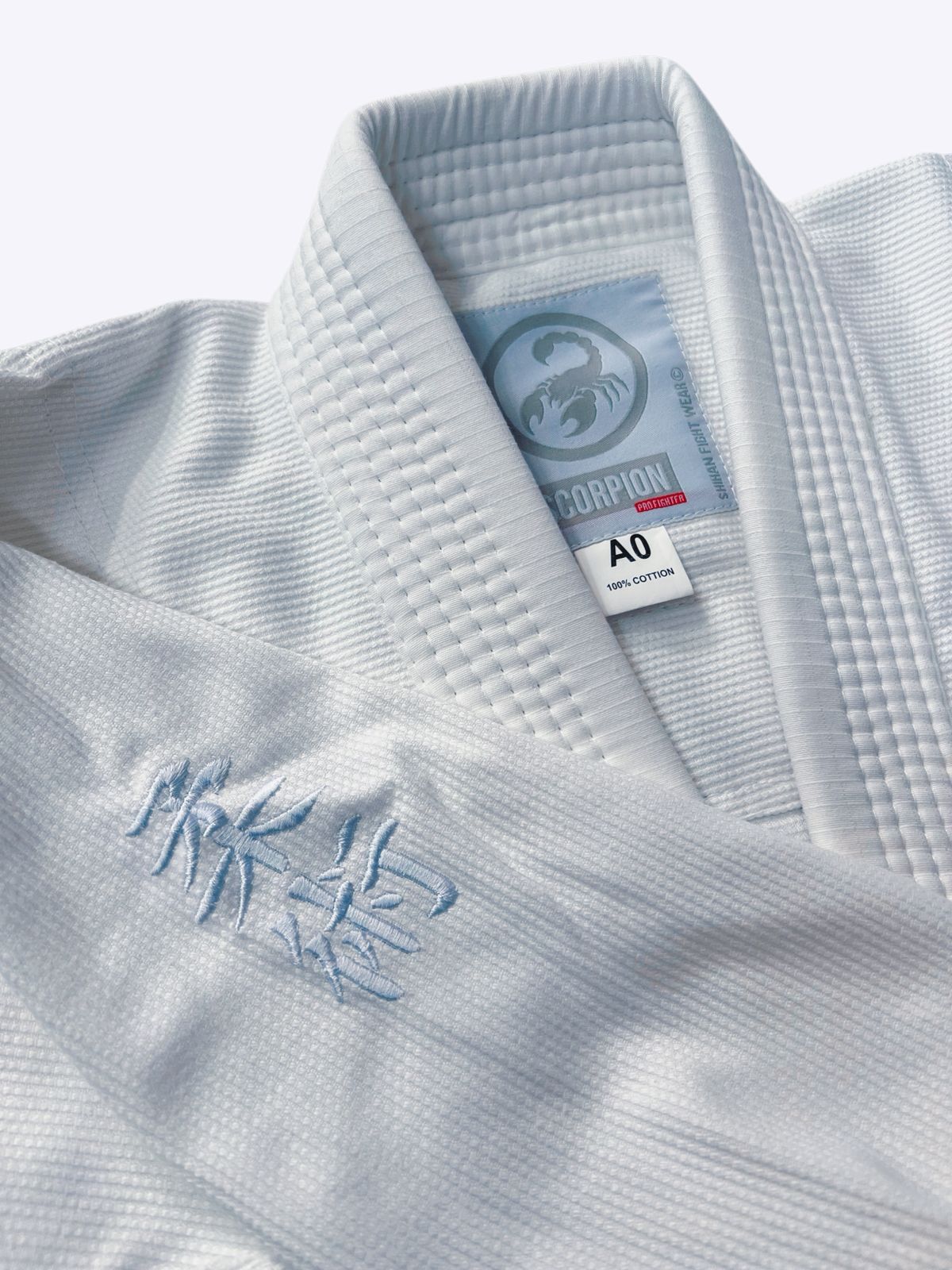 Kimono Jiu-Jitsu Scorpion Essence Branco